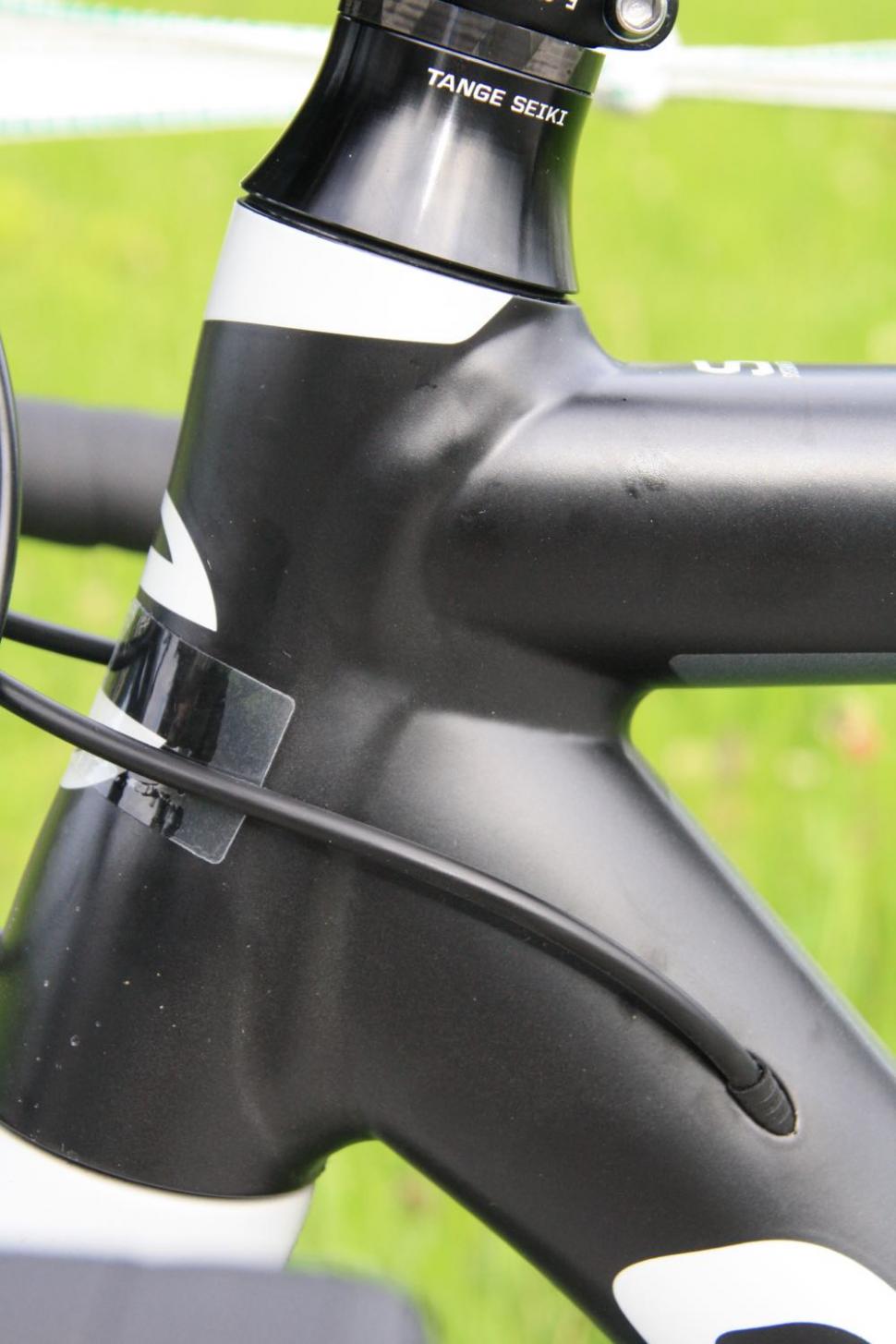 Cannondale internal 2025 cable routing